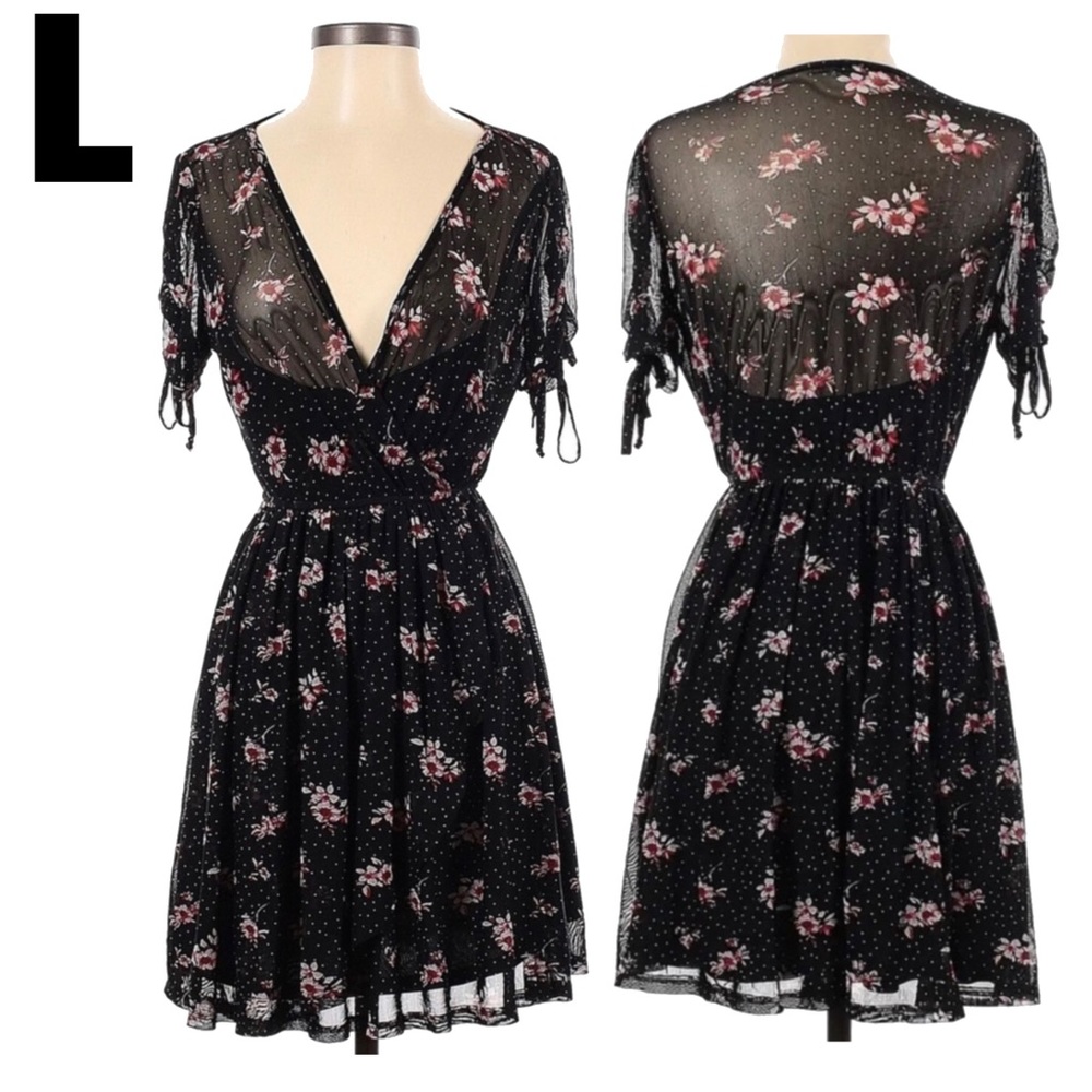 NWOT Black Short Sleeve Mesh Skater Dress Polkadots Pink Red Flowers LARGE